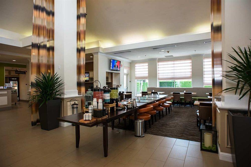 Hilton Garden Inn Portland Airport Extérieur photo