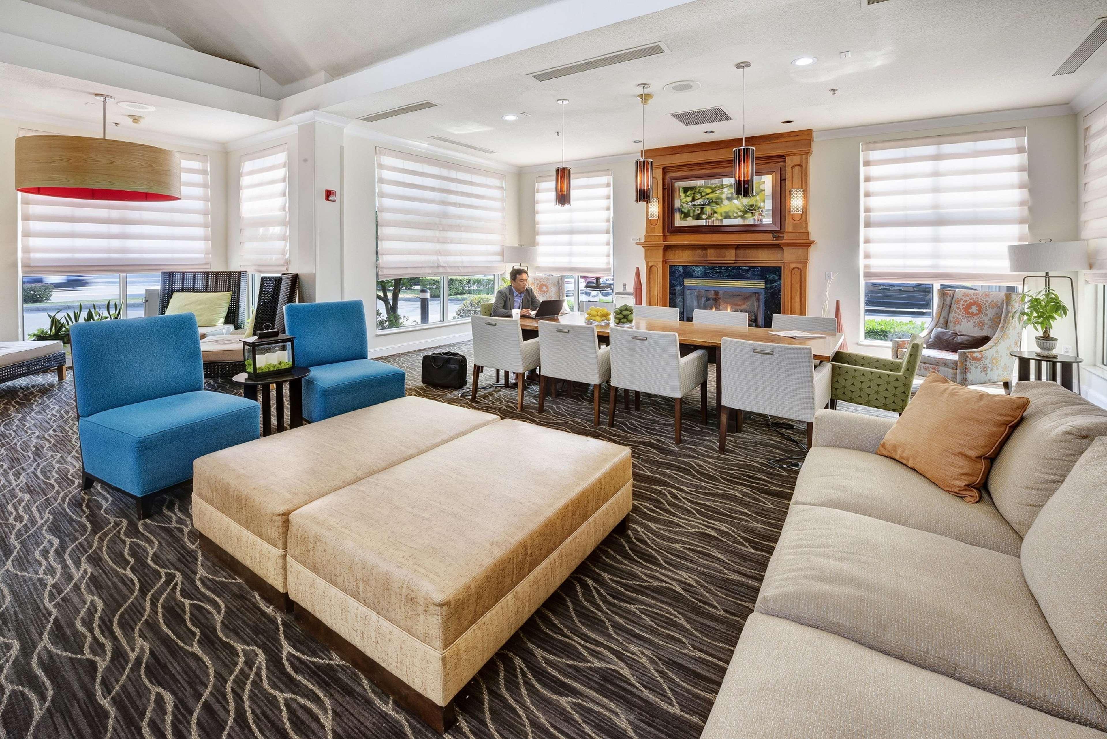 Hilton Garden Inn Portland Airport Extérieur photo
