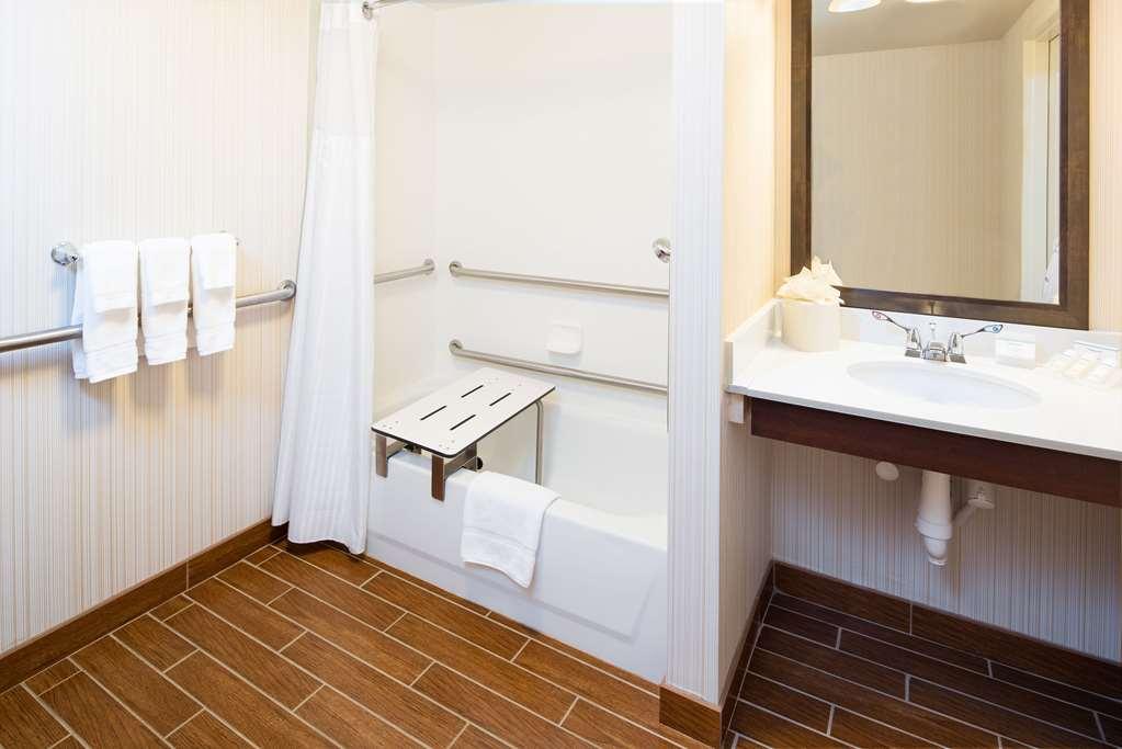Hilton Garden Inn Portland Airport Extérieur photo