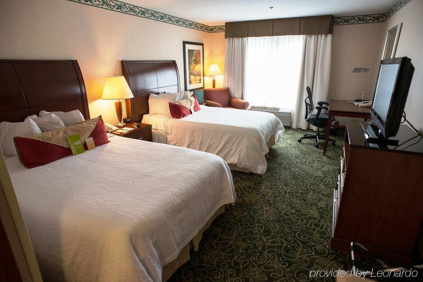 Hilton Garden Inn Portland Airport Extérieur photo